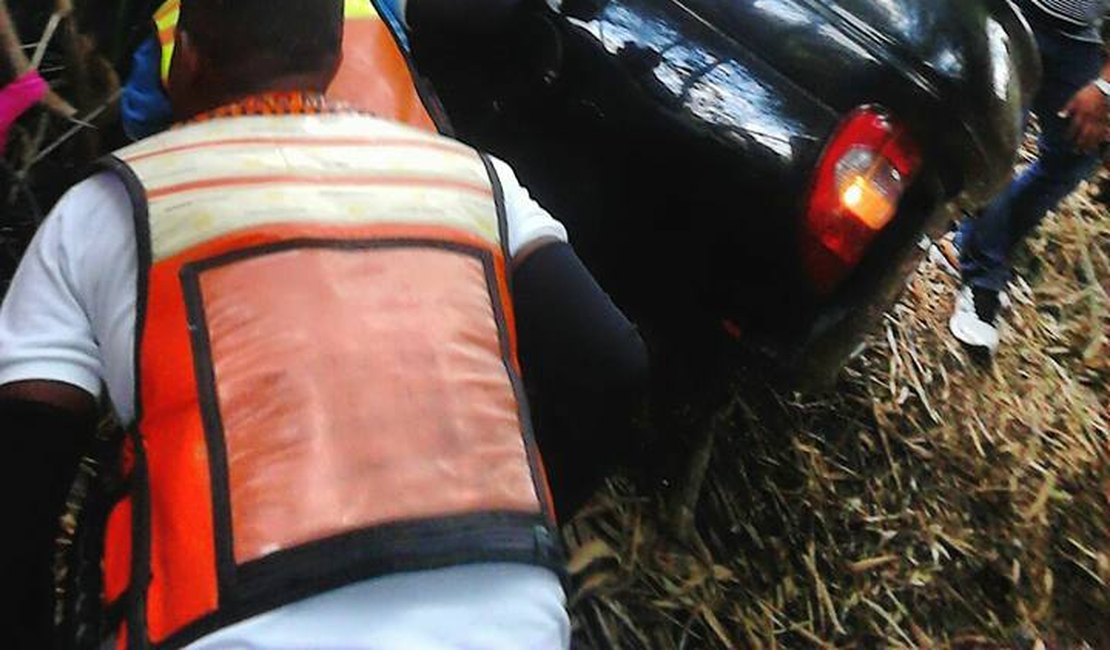 IML de Maceió identifica vítimas de acidente de trânsito na BR-104