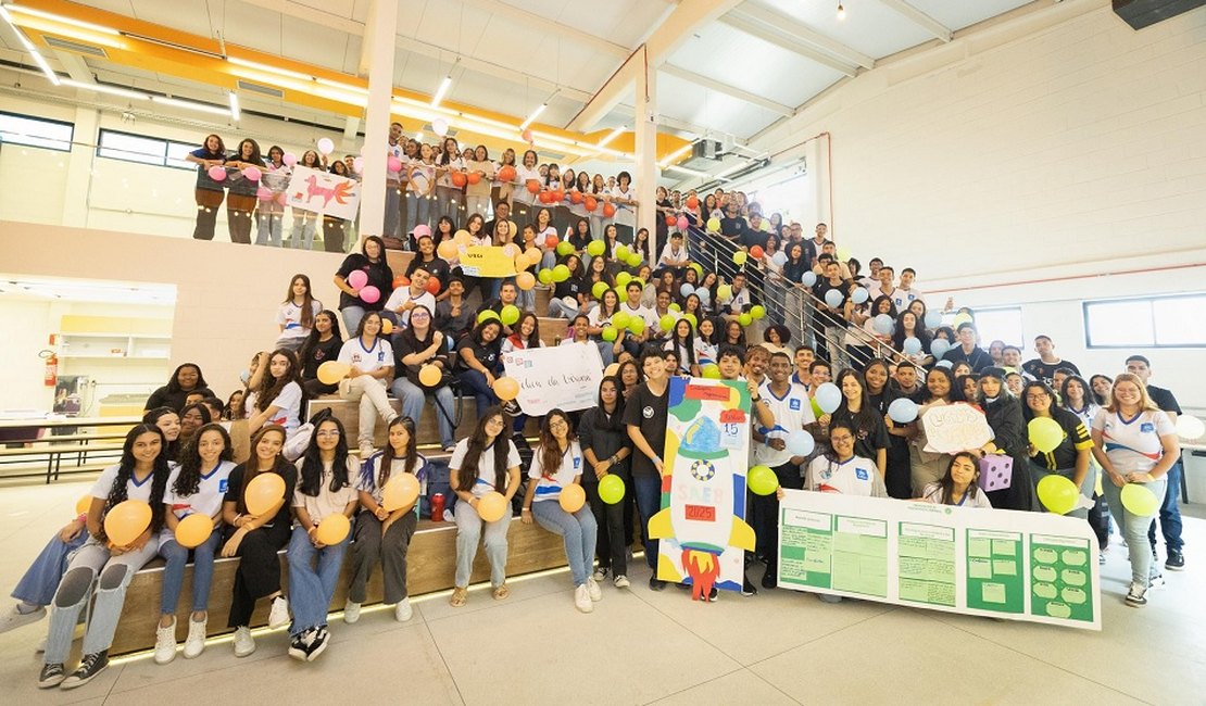 Mais de 36 mil estudantes da rede estadual fazem as provas do Saeb