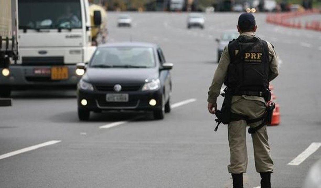 PRF reduz policiamento nas estradas após corte de verbas