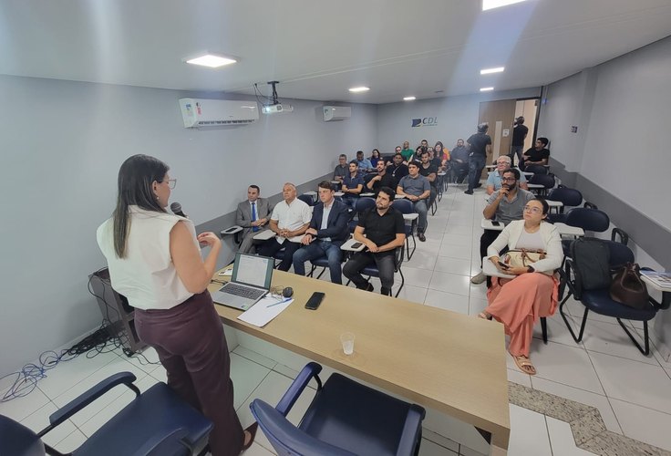 Prefeitura de Arapiraca realiza primeira audiência pública sobre implantação da Zona Azul Digital; assista