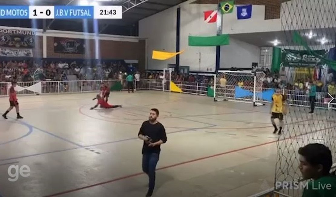 Goleiro morre após defender pênalti em torneio amador de futsal em Augusto Corrêa, no Pará