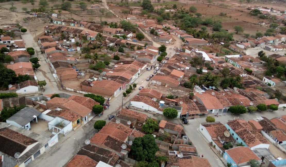 Operação conjunta no Sertão prende nove com armas e drogas