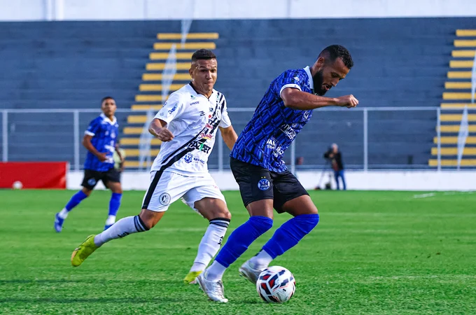 Série D tem fim de invencibilidade, goleadas e briga acirrada pelo G-4