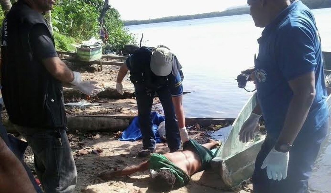 Corpo de jovem de 19 anos é encontrado por pescadores na Lagoa Mundaú, em Maceió