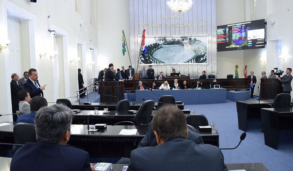Aprovadas alterações na lei que criou o 'Bico Legal' na Policia Militar de Alagoas