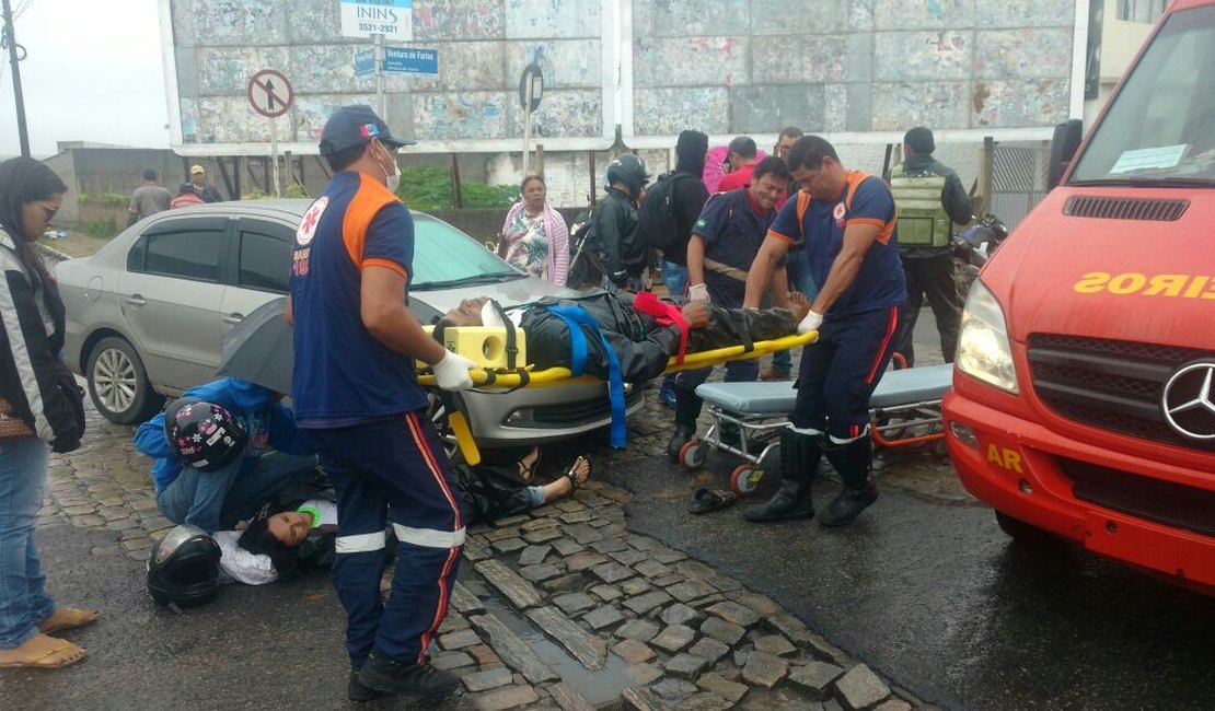 Imprudência no trânsito causa acidente e duas pessoas ficam feridas, em Arapiraca
