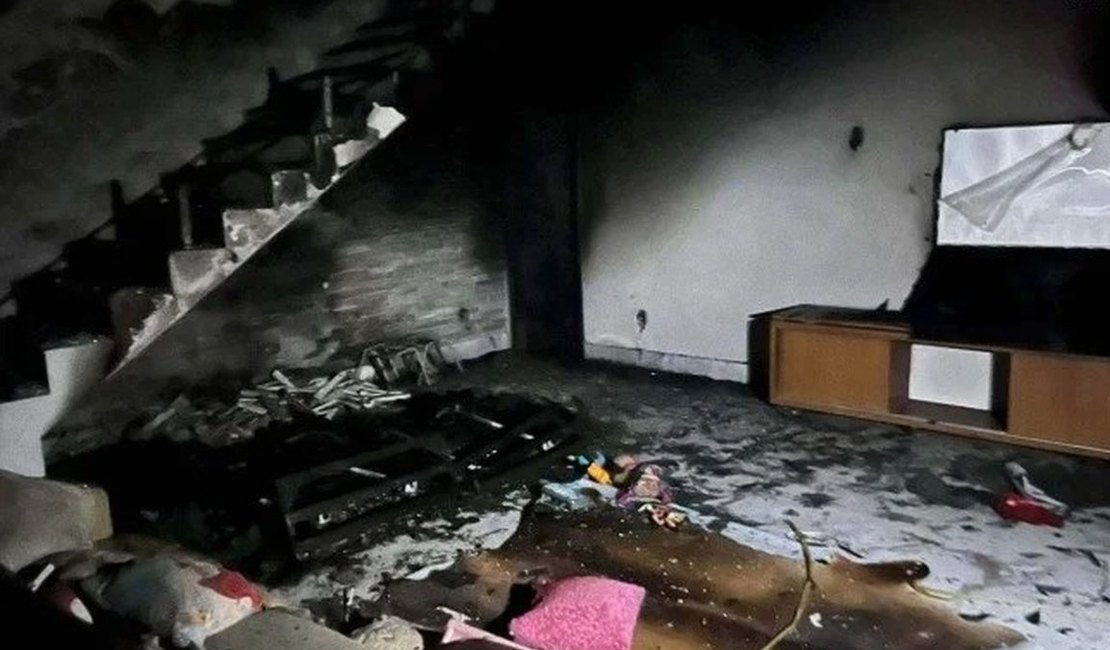 Policial militar de folga salva idosos de incêndio dentro de casa
