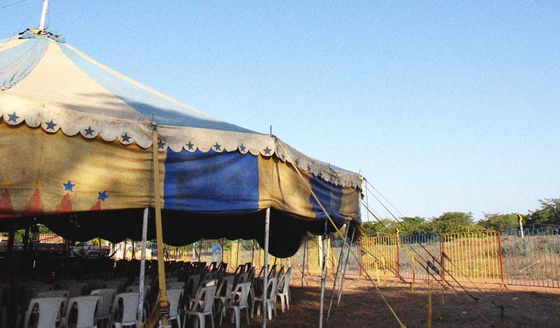 Atentado em circo deixa um morto e três feridos em Pilar