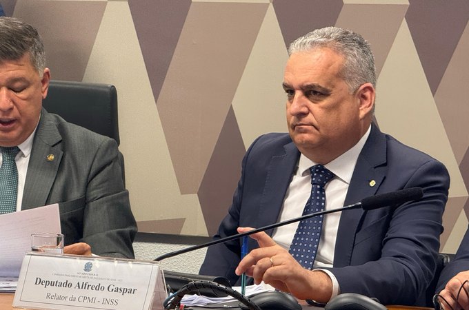 Alfredo Gaspar afirma que não aceita acordo para poupar ninguém, inclusive irmão de Lula