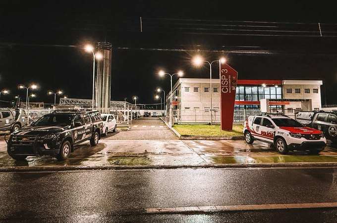 Operação policial desmantela organizações criminosas de tráfico de drogas em Maceió e no interior