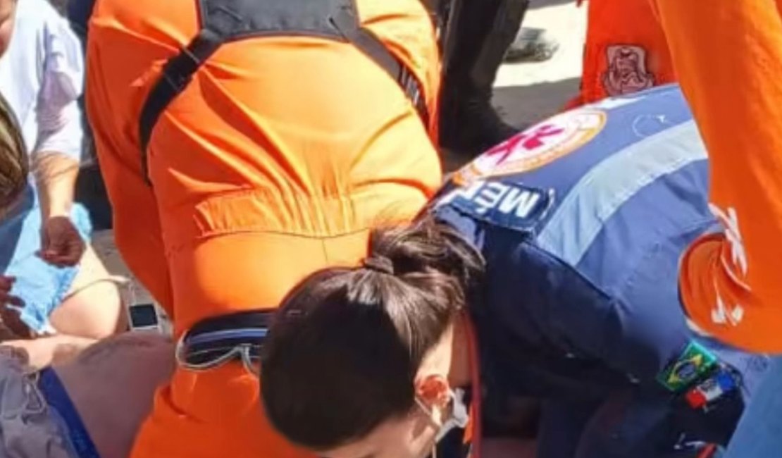 Homem morre ao tentar salvar criança que estava se afogando na Barra de São Miguel