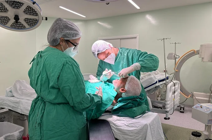 Integração entre odontologia e cardiologia garante segurança cirúrgica a paciente