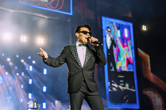Pablo surge sem barba em show no Ceará e surpreende fãs