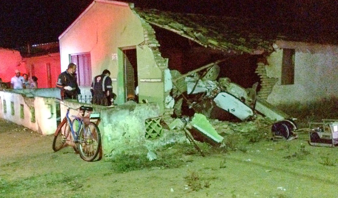 Jovem morre em grave acidente automobilístico na AL-220