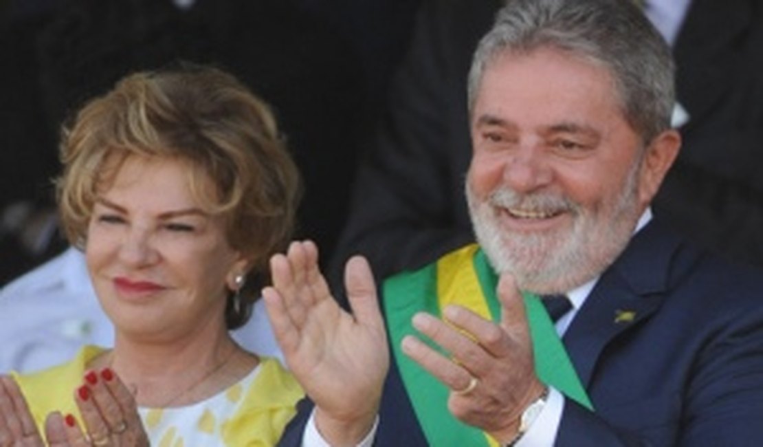 Depoimentos de Lula e Marisa ao MP de São Paulo são suspensos