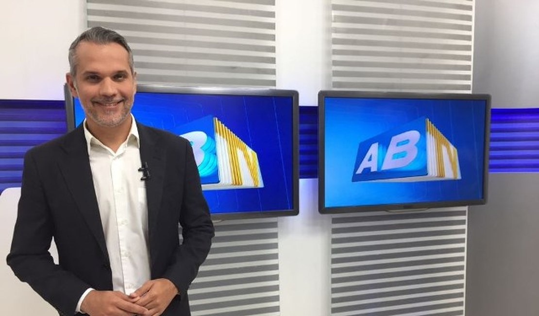Apresentador de telejornal é vítima de bala perdida em Caruaru