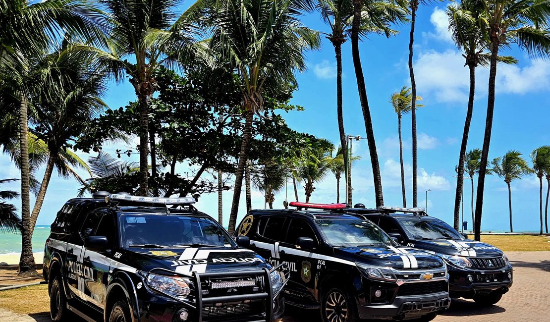 Polícia Civil prende quatro suspeitos de estelionato contra idosos em Maceió
