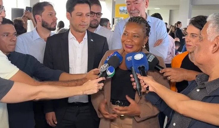 Ausência de JHC em evento com ministra da Cultura marca entrega do primeiro CEU das Artes de Alagoas