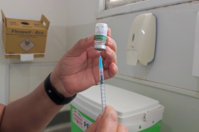 Secretaria Municipal de Saúde alerta penedenses sobre a importância da vacina contra a gripe