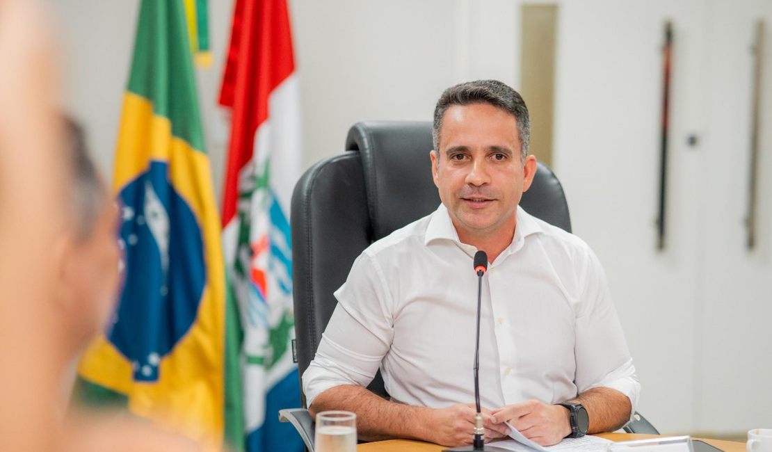 Governador Paulo Dantas anuncia realização de concurso público para professor da Uneal