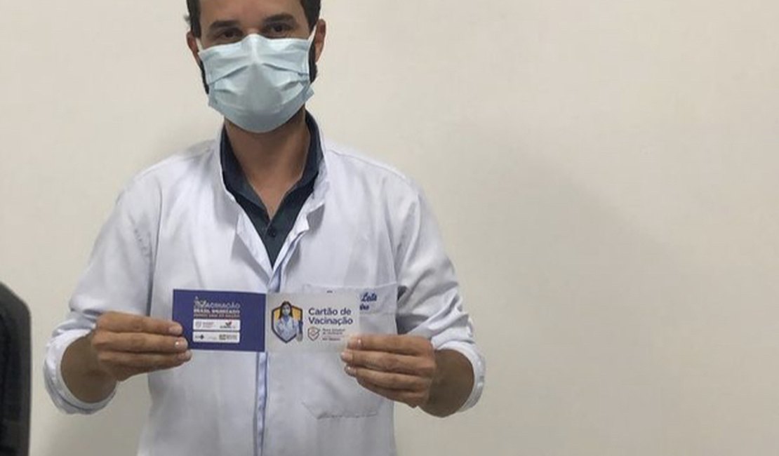 Saiba quantas vacinas da Covid-19 serão entregues em cada cidade alagoana