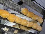 Padaria é interditada após vigilância sanitária encontrar fezes de rato em pães
