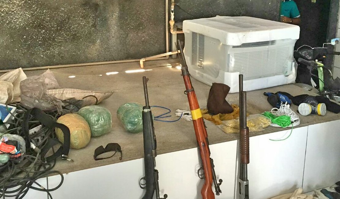 Operação policial deixa um morto, dois presos e apreende arsenal no Sertão alagoano