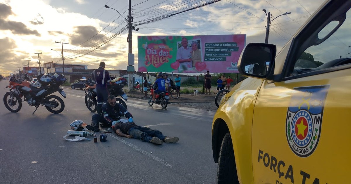 Motociclista Fica Ferido Ap S Perder Controle De Ve Culo E Cair Na