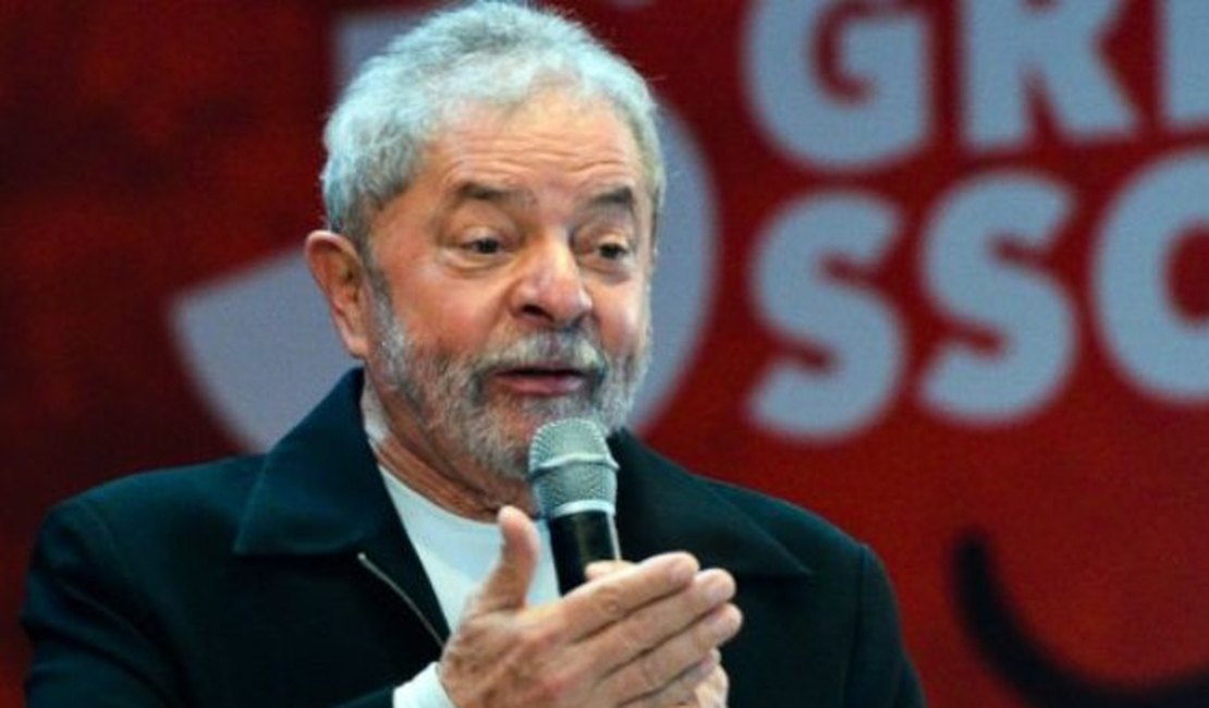 Ministério Público de São Paulo pede prisão preventiva de Lula