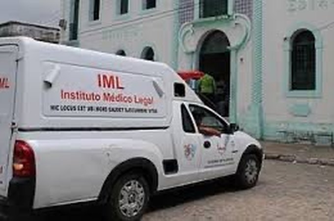 Suspeito de tráfico de drogas morre após troca de tiros com a PM
