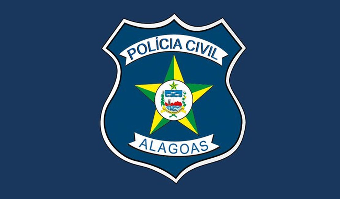 Polícia Civil prende acusado de tráfico de drogas que estava foragido, em Quebrangulo