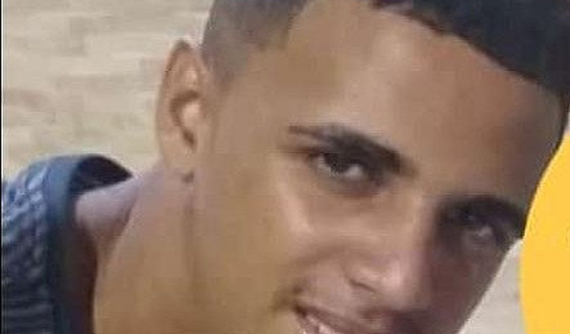 Adolescente morre ao tentar carregar celular em gambiarra, em Santa Luzia do Norte
