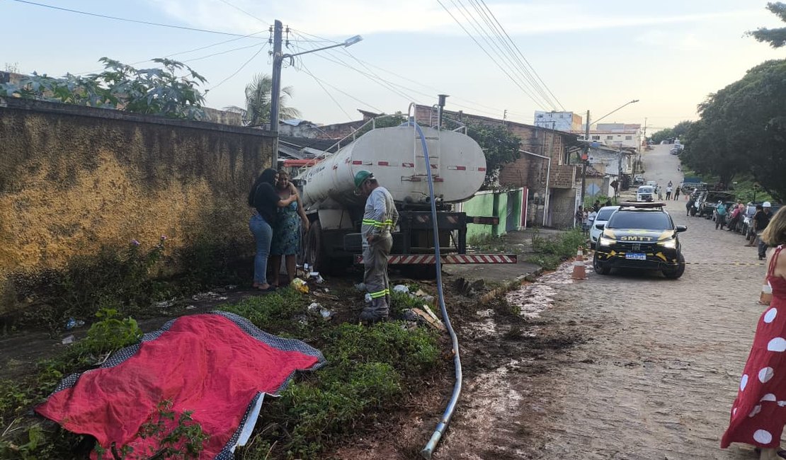 Motorista de caminhão-pipa morre em acidente em Palmeira dos Índios