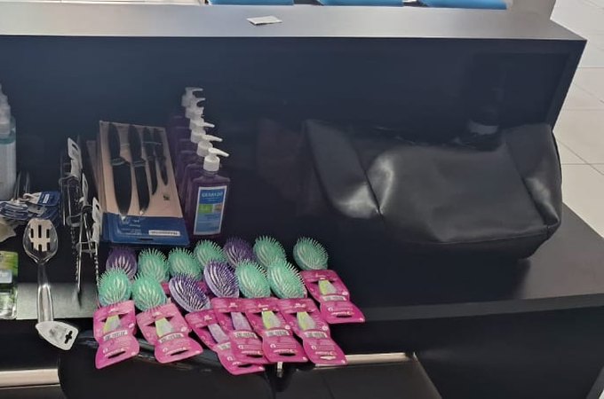 Polícia Civil prende mulheres após serem flagradas furtando produtos em supermercado de Maceió
