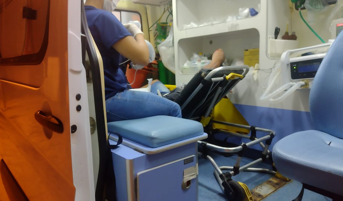 Motociclista sofre acidente ao passar em quebra-molas na AL 115, em Arapiraca