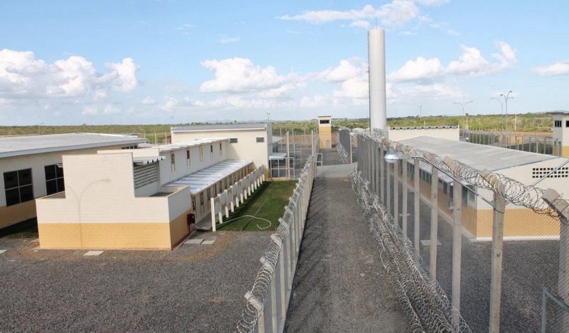 Agentes penitenciários decidem cruzar os braços neste final de semana