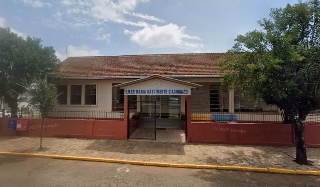 Adolescente invade escola com facão, mata uma criança e deixa feridos no RS