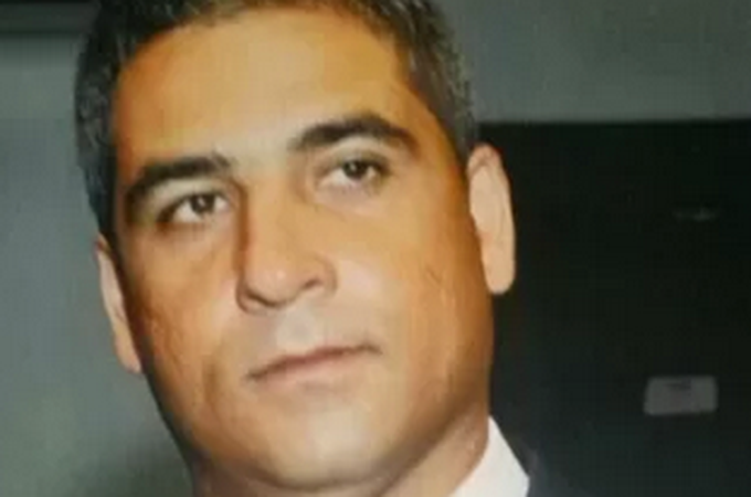 Homem é morto a tiros dentro de carro e passageiro fica ferido no interior pernambucano