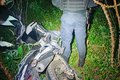 Moto é recuperada pela polícia em plantação de mandioca em Arapiraca
