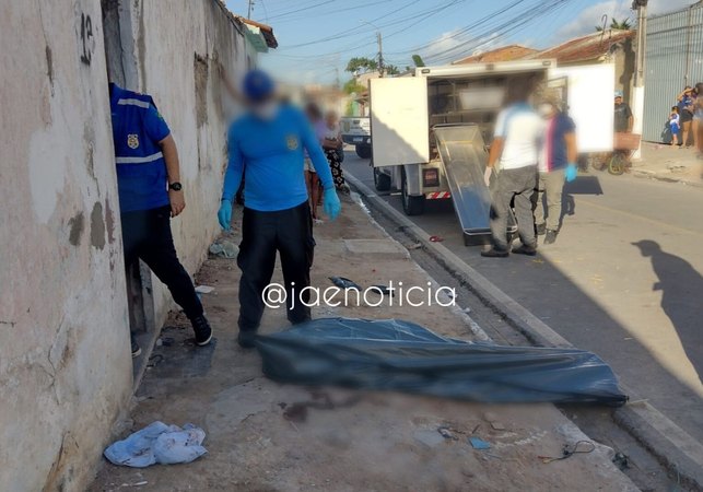 Suspeito de envolvimento com tráfico de drogas é morto dentro de residência, em Arapiraca