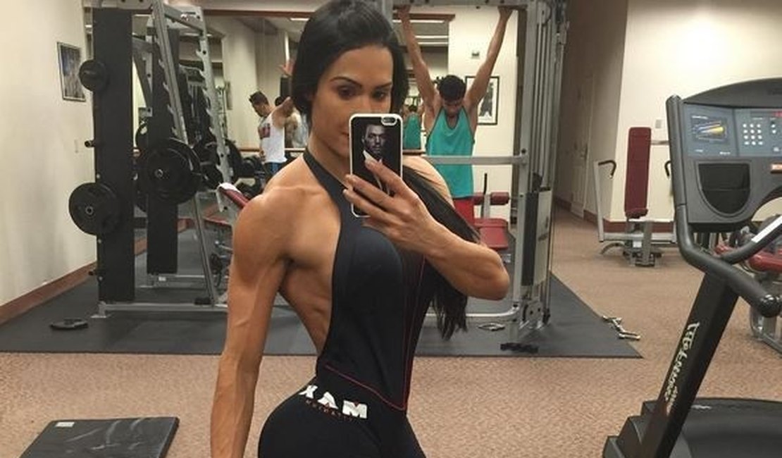 Gracyanne Barbosa se recupera da dengue e retoma os treinos