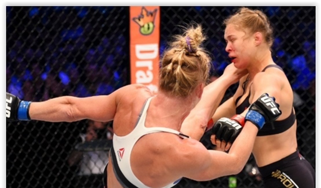 Com chute incrível, Holly Holm surpreende Ronda e é a nova campeã do UFC