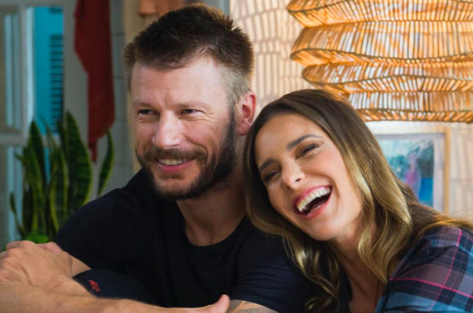 Fernanda Lima lucra após fala sobre falta de sexo com Rodrigo Hilbert e vende lubrificante