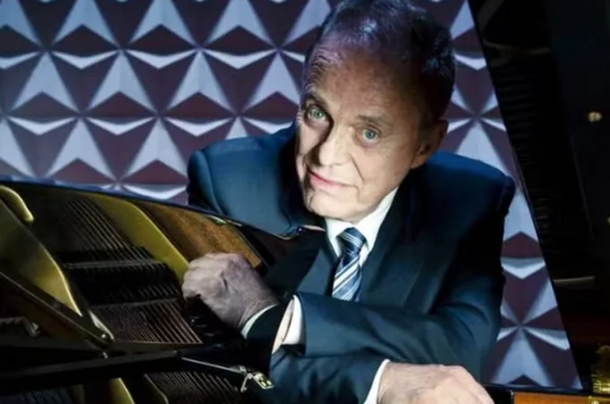 Morre, aos 86 anos, Miguel Proença, pianista de prestígio internacional