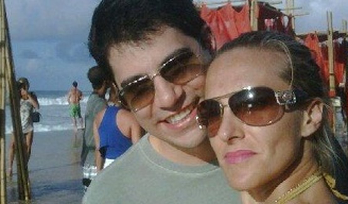 Após três AVCs, esposa de Evaristo Costa segue internada em hospital de São Paulo