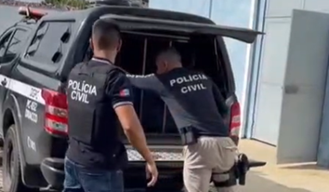 Polícia Civil prende homem e apreende adolescente em Atalaia durante cumprimento de mandados