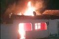 Casa fica completamente destruída após incêndio e família pede ajuda financeira, em Junqueiro