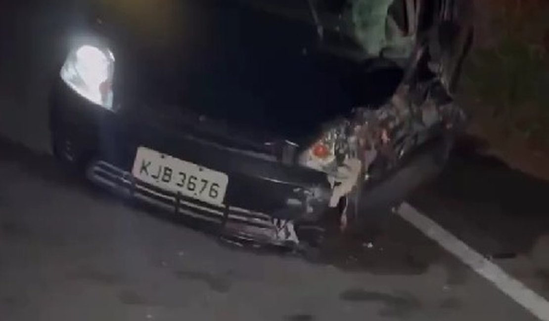 Motociclista morre em grave acidente envolvendo carro e moto, na AL-101 Norte, em Paripueira