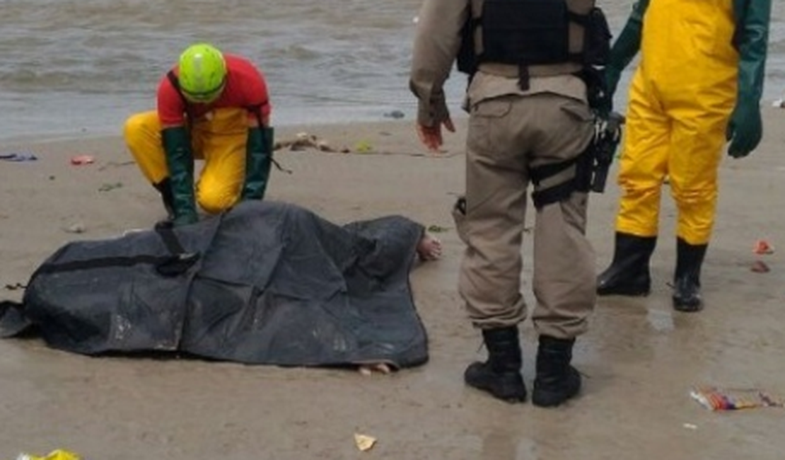 Corpo é encontrado boiando no Riacho Salgadinho, em Maceió