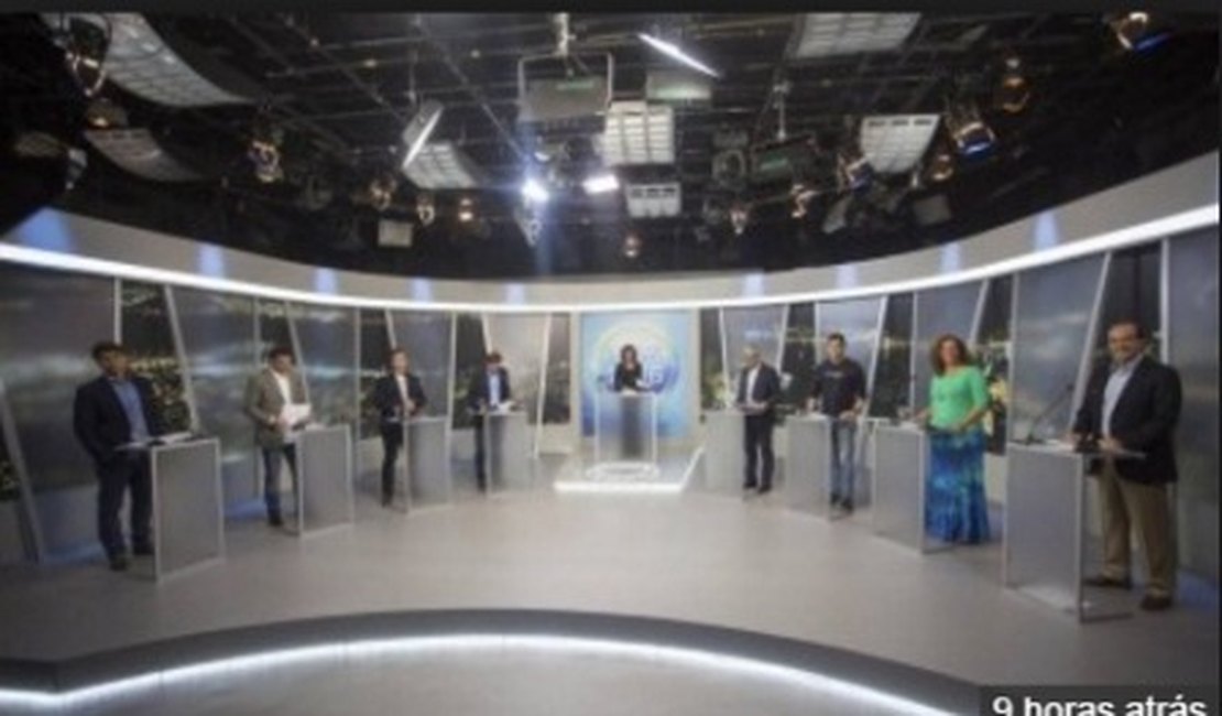 Bolsonaro xinga candidato em intervalo de debate: ‘Você é um m...’